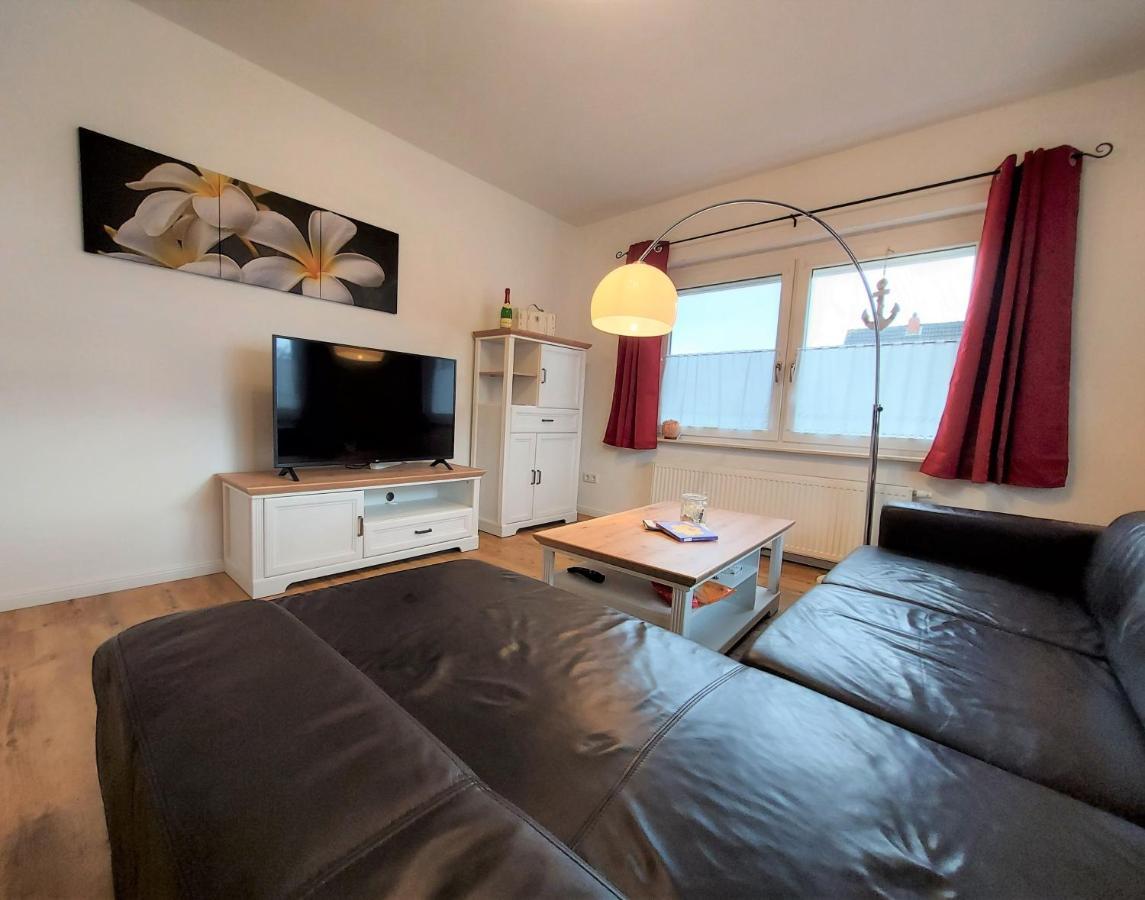 Ferienhaus Carpe Diem Krummhörn エクステリア 写真